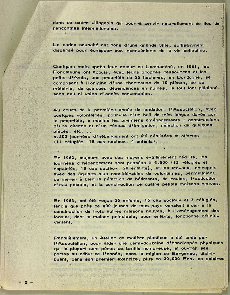 Document de présentation de l'association et du village Albert Schweitzer.