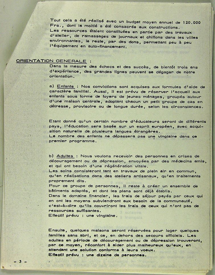 Document de présentation de l'association et du village Albert Schweitzer.
