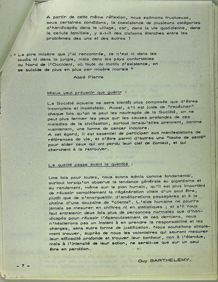 Document de présentation de l'association et du village Albert Schweitzer.