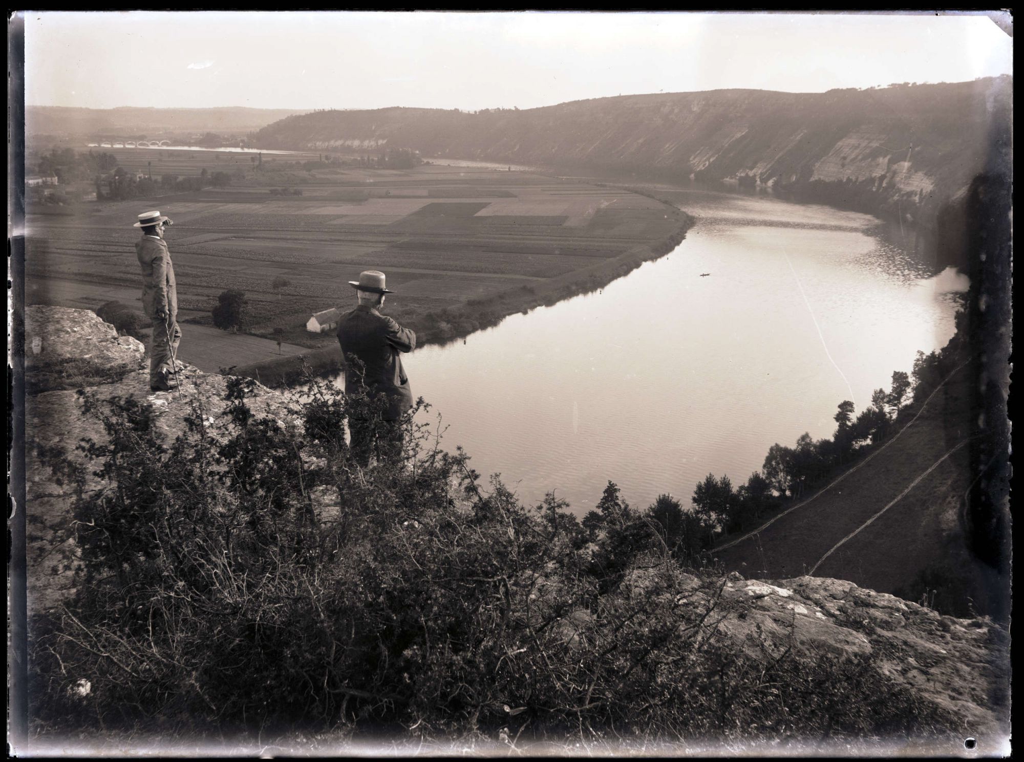 Les lieux : Trémolat et ses environs  -  II